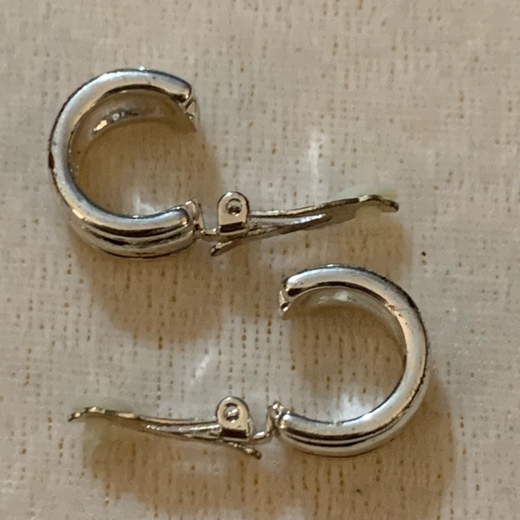 Vintage Chaps Silver Hoop Earrings - Picture 5 of 5